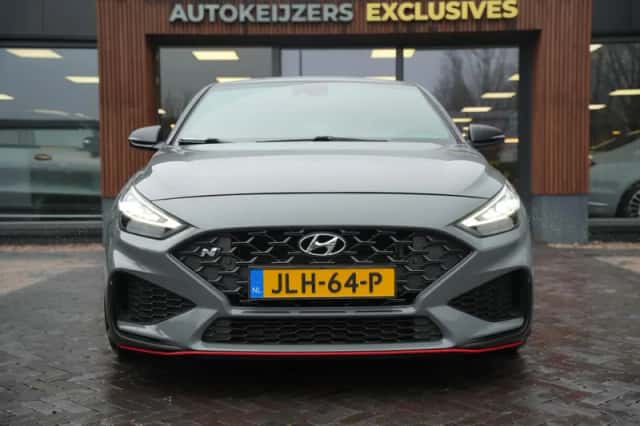 Hyundai i30 Fastback (2021) thumbnail 3