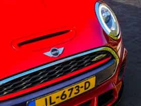 MINI Cabrio (2016) thumbnail 13