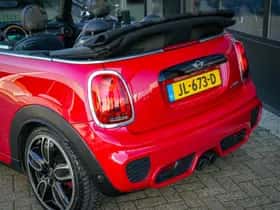 MINI Cabrio (2016) thumbnail 27