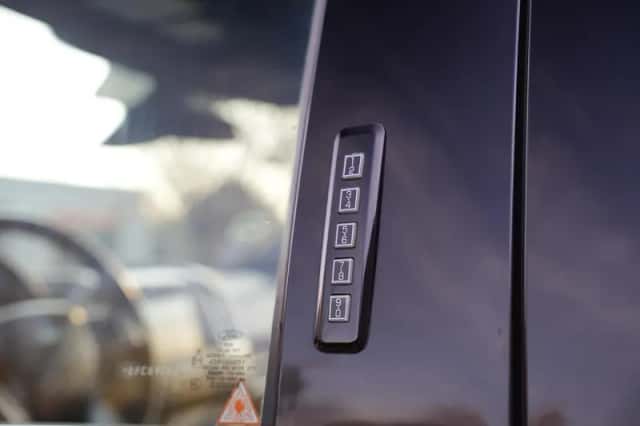 Ford F-150 (2016) thumbnail 6