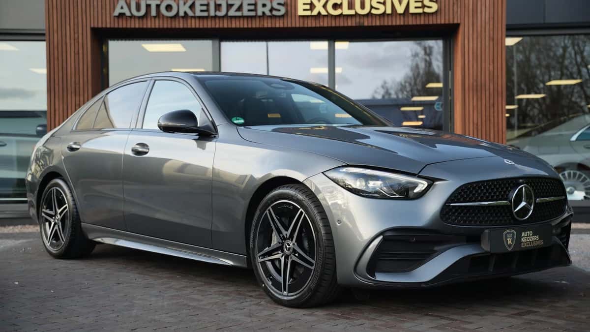Mercedes-Benz C-Klasse (2025) — foto 1