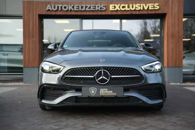 Mercedes-Benz C-Klasse (2025) thumbnail 3