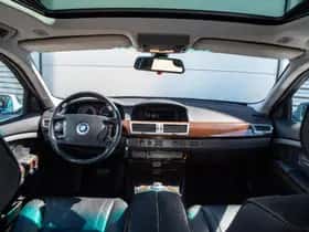 BMW 7-Serie (2004) thumbnail 3