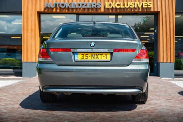 BMW 7-Serie (2004) thumbnail 5