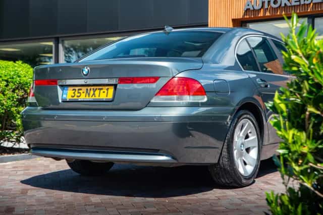 BMW 7-Serie (2004) thumbnail 6