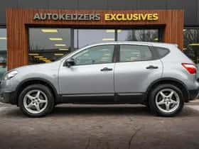 Nissan Qashqai (2010) thumbnail 2