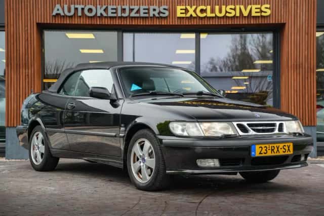 Saab 9-3 (2002) thumbnail 1