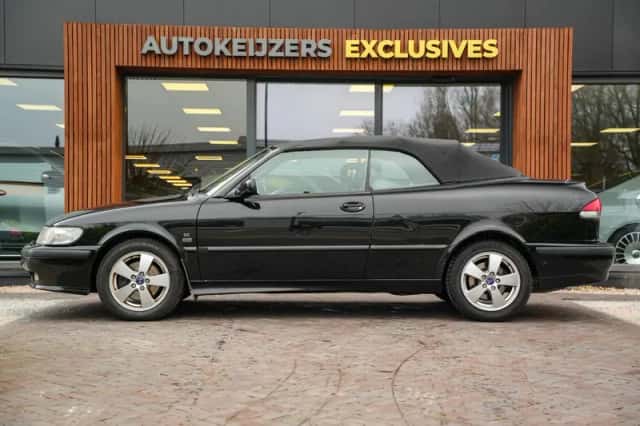 Saab 9-3 (2002) thumbnail 4