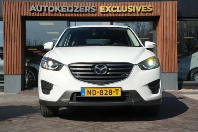 Mazda CX-5 (2017) thumbnail 3