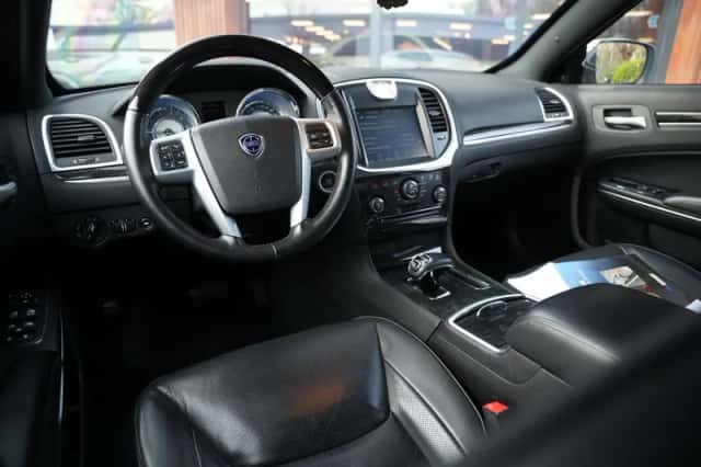 Lancia Thema (2013) thumbnail 2