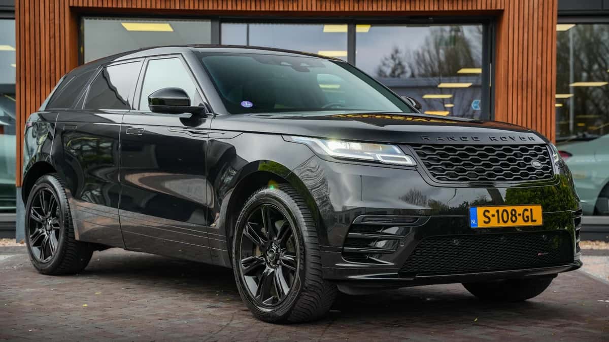 Land Rover Range Rover Velar (2023) — foto 1