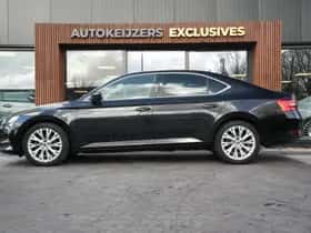 Škoda Superb thumbnail 5