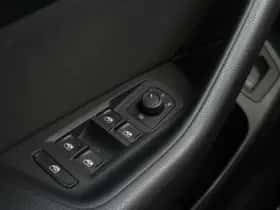 Volkswagen Passat (2022) thumbnail 22