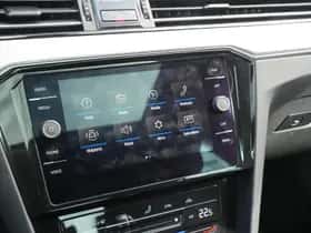 Volkswagen Passat (2022) thumbnail 27