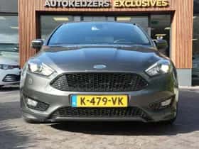 Ford Focus (2017) thumbnail 3