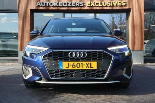Audi A3 (2020) thumbnail 3