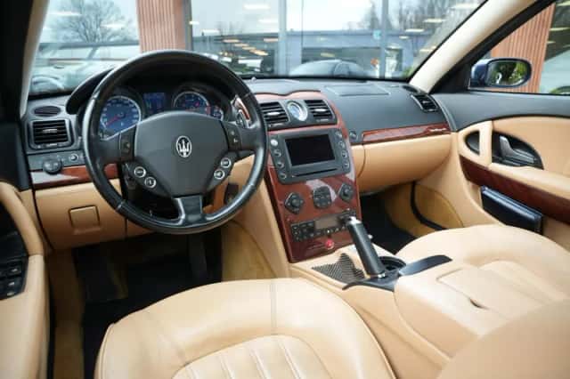 Maserati Quattroporte (2004) thumbnail 2