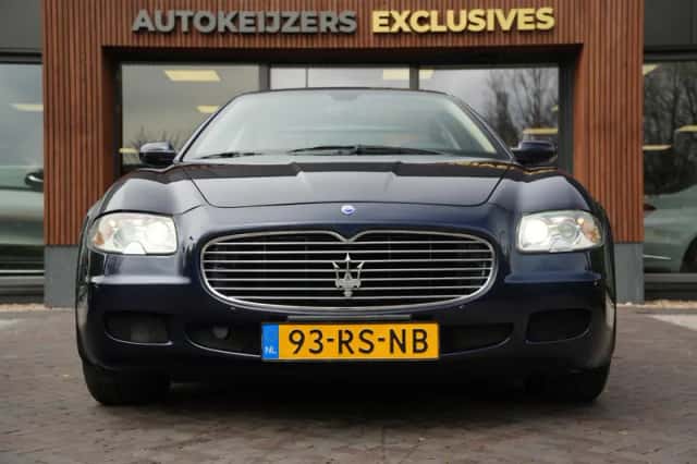 Maserati Quattroporte (2004) thumbnail 3