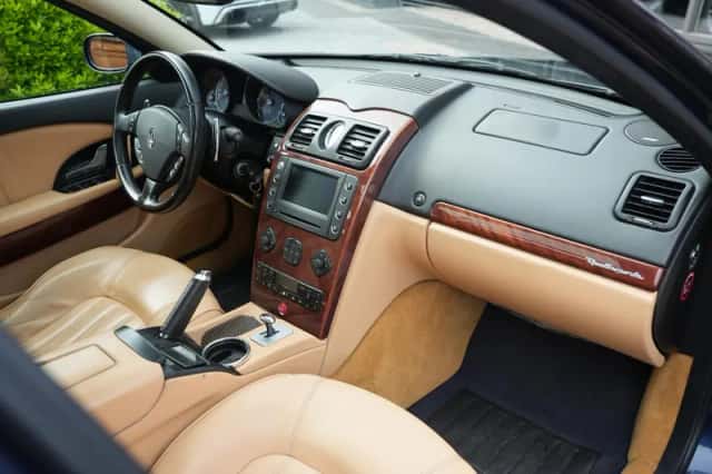 Maserati Quattroporte (2004) thumbnail 6