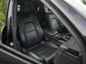 Porsche Cayenne (2018) thumbnail 23