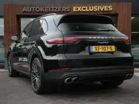 Porsche Cayenne (2018) thumbnail 7
