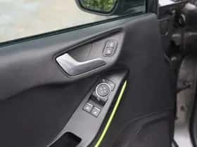 Ford Fiesta (2019) thumbnail 16