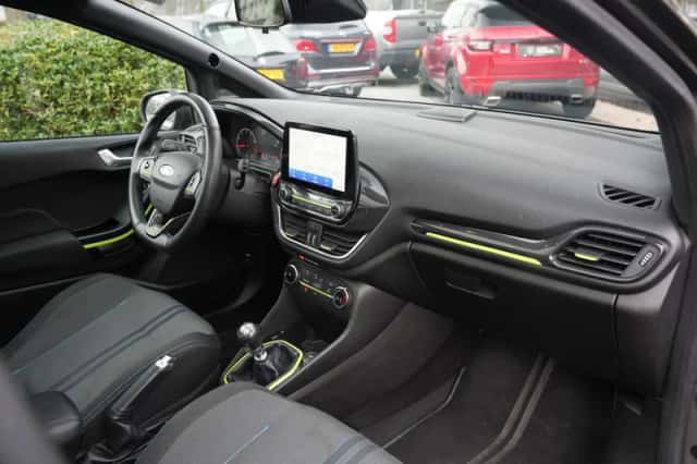 Ford Fiesta (2019) thumbnail 5