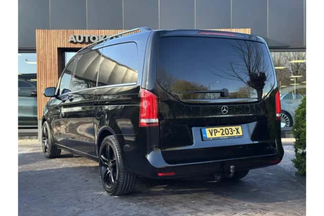 Mercedes-Benz V-Klasse (2015) thumbnail 4