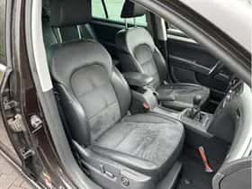 Škoda Superb thumbnail 14