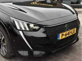 Peugeot e-208 (2021) thumbnail 25