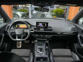 Audi Q5 (2019) thumbnail 2