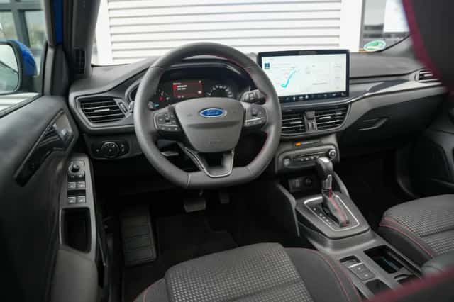 Ford Focus (2024) thumbnail 4