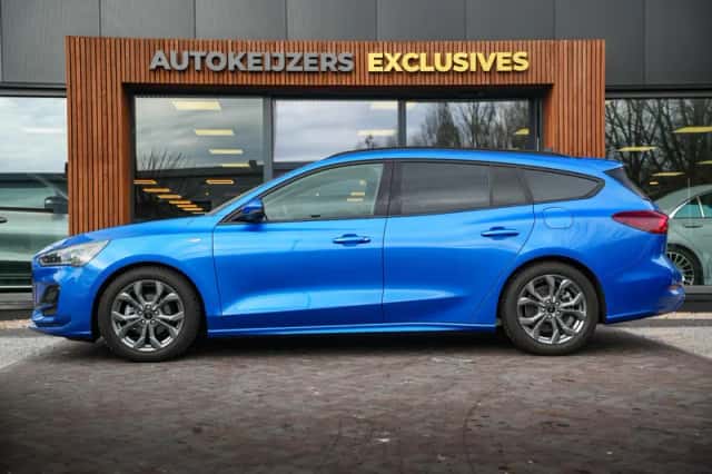 Ford Focus (2024) thumbnail 5