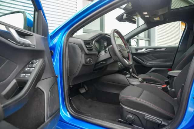 Ford Focus (2024) thumbnail 6