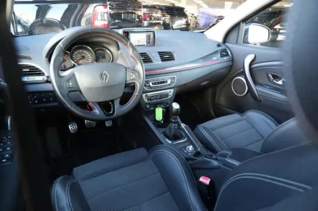 Renault Mégane (2013) thumbnail 2