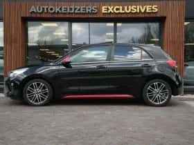 Kia Rio (2017) thumbnail 5