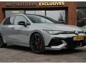 Volkswagen Golf (2024) thumbnail 1