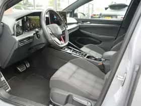 Volkswagen Golf (2024) thumbnail 13