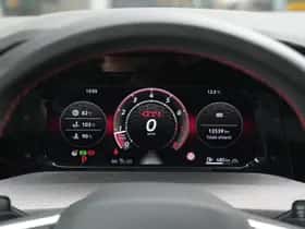 Volkswagen Golf thumbnail 22