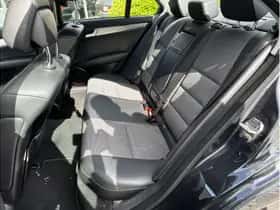 Mercedes-Benz C-Klasse (2012) thumbnail 12