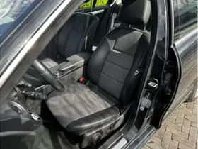 Mercedes-Benz C-Klasse (2012) thumbnail 6