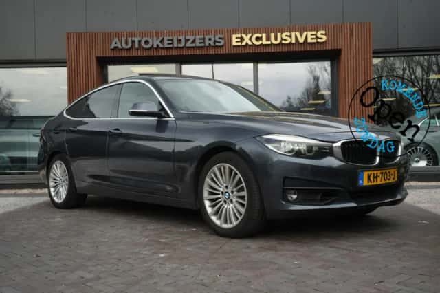 BMW 3-Serie (2016) thumbnail 1