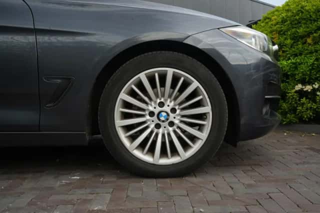 BMW 3-Serie (2016) thumbnail 5