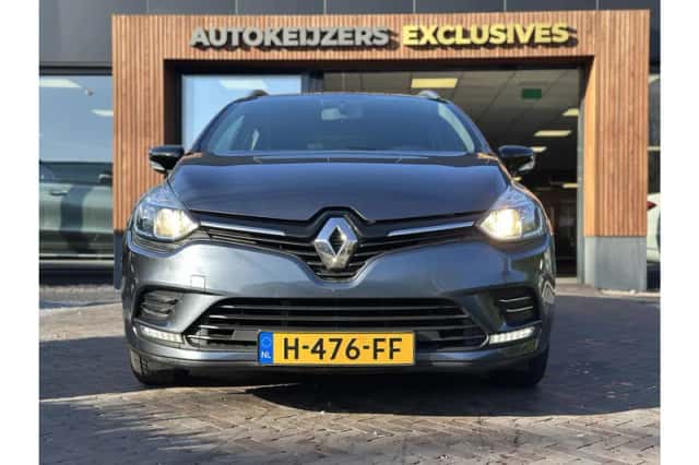 Renault Clio (2017) thumbnail 3