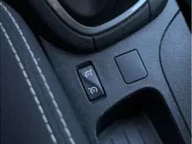 Renault Clio thumbnail 24