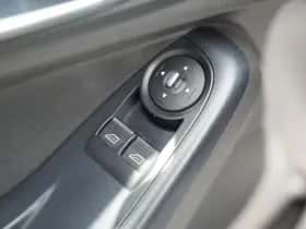 Ford Fiesta thumbnail 17