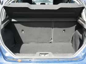 Ford Fiesta (2014) thumbnail 28