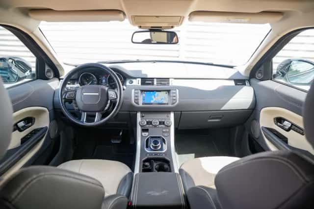Land Rover Range Rover Evoque (2016) thumbnail 2