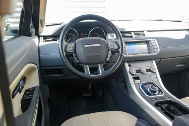 Land Rover Range Rover Evoque (2016) thumbnail 4