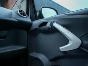 Ford Ka (2010) thumbnail 19